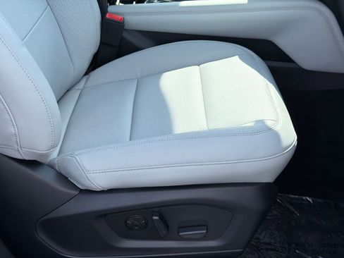 New 2026 Ford Explorer Platinum w/ LUX Leather Package image 13