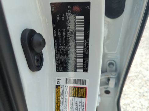 Used 2021 Toyota Highlander Platinum AWD/4WD image 44