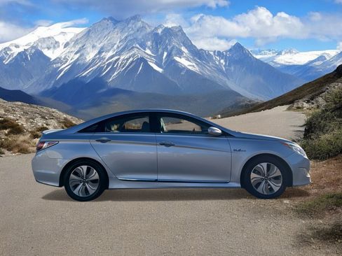 Used 2013 Hyundai Sonata Limited image 6