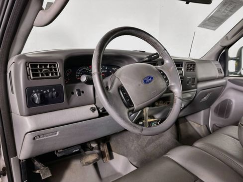 Used 2004 Ford F250 Lariat AWD/4WD image 10