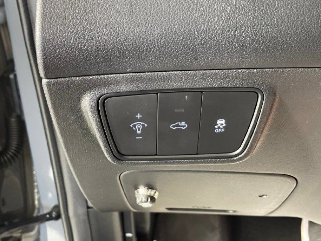 Used 2024 Hyundai Santa Cruz SEL AWD/4WD image 15