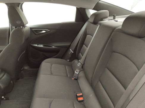 Used 2020 Chevrolet Malibu LS FWD image 18