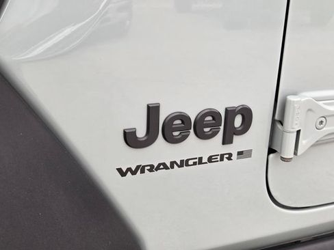 Certified 2024 Jeep Wrangler Unlimited Sport AWD/4WD image 10