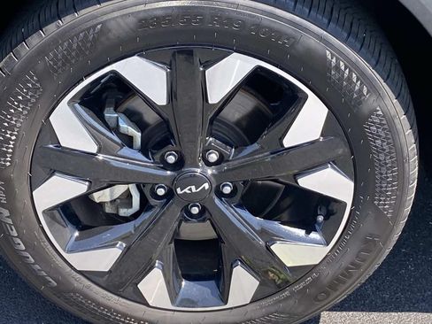 Used 2024 Kia Sportage X-Line AWD/4WD image 29