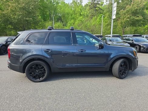 Used 2022 Kia Telluride EX w/ EX Premium Package image 7