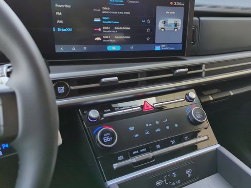 Used 2026 Hyundai Santa Fe SE AWD/4WD image 20