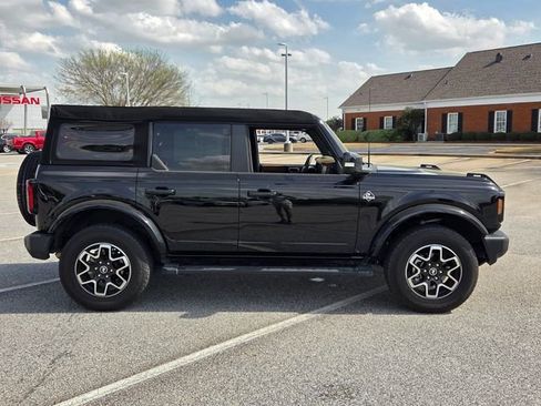 Used 2024 Ford Bronco Outer Banks AWD/4WD image 13