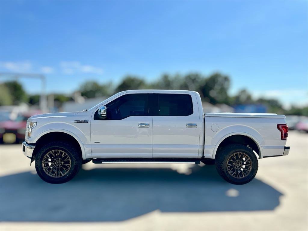 Used 2017 Ford F150 Lariat AWD/4WD image 3