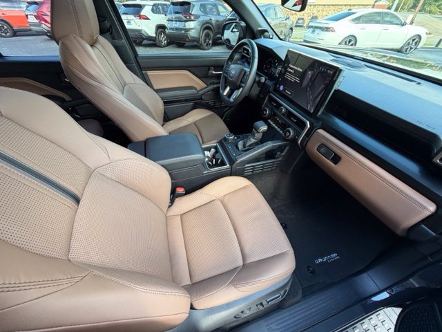 Used 2026 Toyota 4Runner Limited AWD/4WD image 16