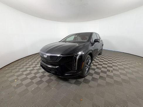 Used 2027 Cadillac Optiq Sport w/ LPO, Floor Liner Package AWD/4WD image 1