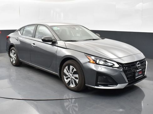 New 2025 Nissan Altima 2.5 S image 1