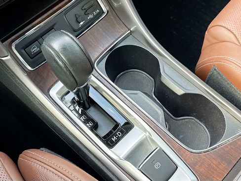 Used 2019 Subaru Ascent Touring w/ Popular Package #2 image 21