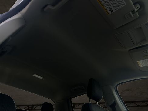 Used 2025 Ford Maverick XLT FWD image 16