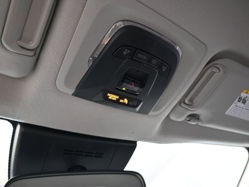 Used 2023 Toyota Corolla Cross LE image 23