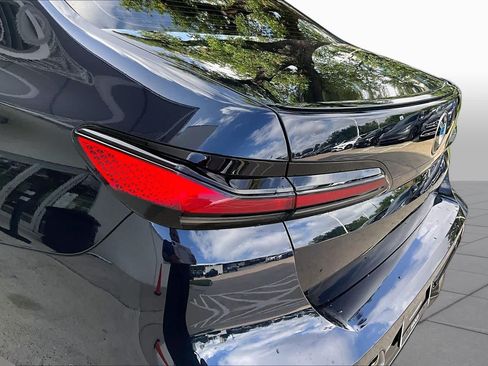 Used 2023 BMW 740i w/ Parking Assistance Package RWD image 26