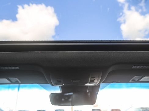 Used 2024 Lexus ES 300h F Sport w/ Accessory Package (Z2) image 17