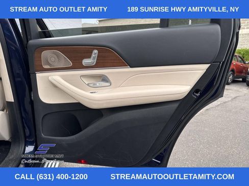 Used 2022 Mercedes-Benz GLS 450 4MATIC image 25