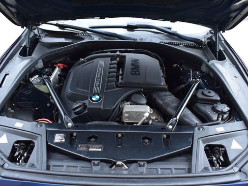 Used 2013 BMW 535i xDrive Sedan image 12