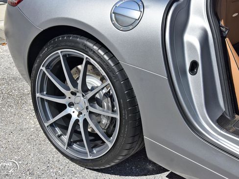Used 2011 Mercedes-Benz SLS AMG Coupe image 14