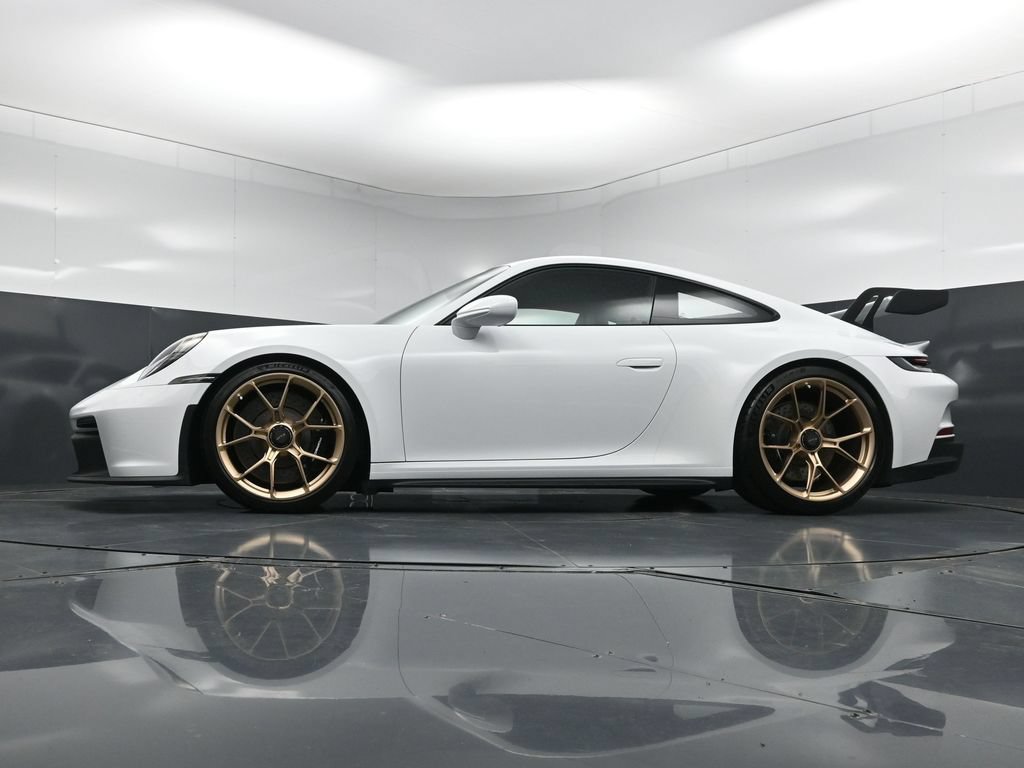 Certified 2022 Porsche 911 GT3 RWD image 22