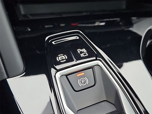 New 2025 Audi Q5 Premium Plus image 11