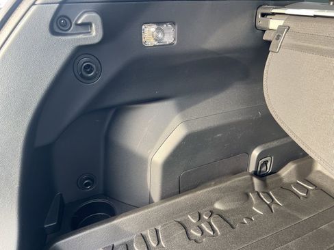 Certified 2024 Subaru Crosstrek 2.5i Limited image 43