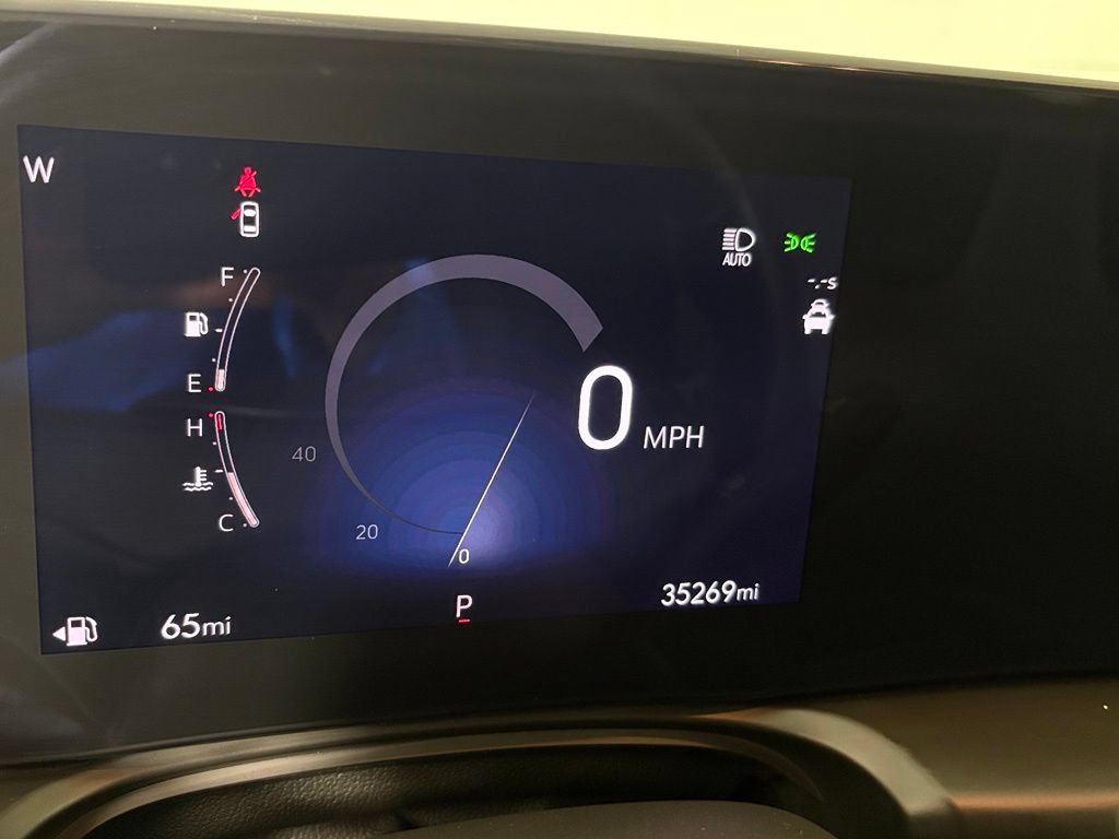 Used 2024 Buick Encore GX Preferred w/ Comfort Package FWD image 25