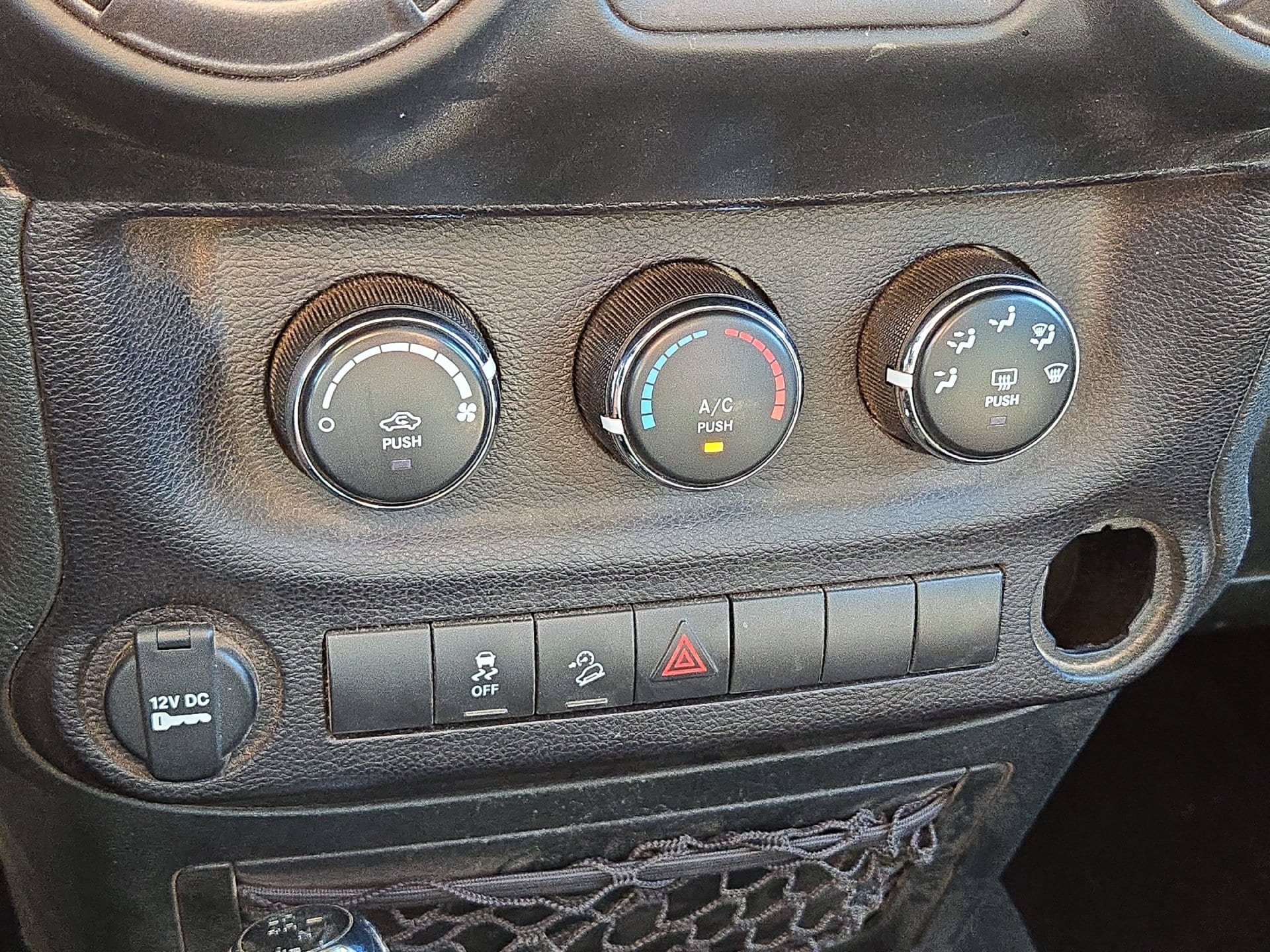 Used 2018 Jeep Wrangler Sport AWD/4WD image 19