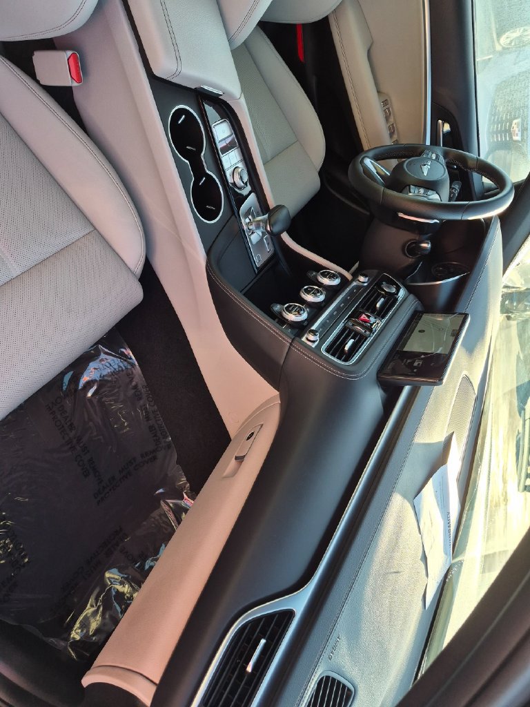 Used 2023 Genesis G70 2.0T AWD/4WD image 28