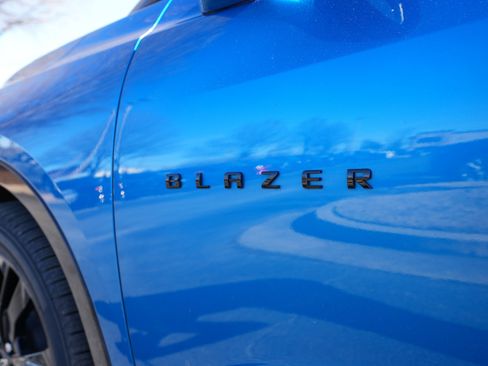 Used 2021 Chevrolet Blazer RS w/ Enhanced Convenience Package image 33