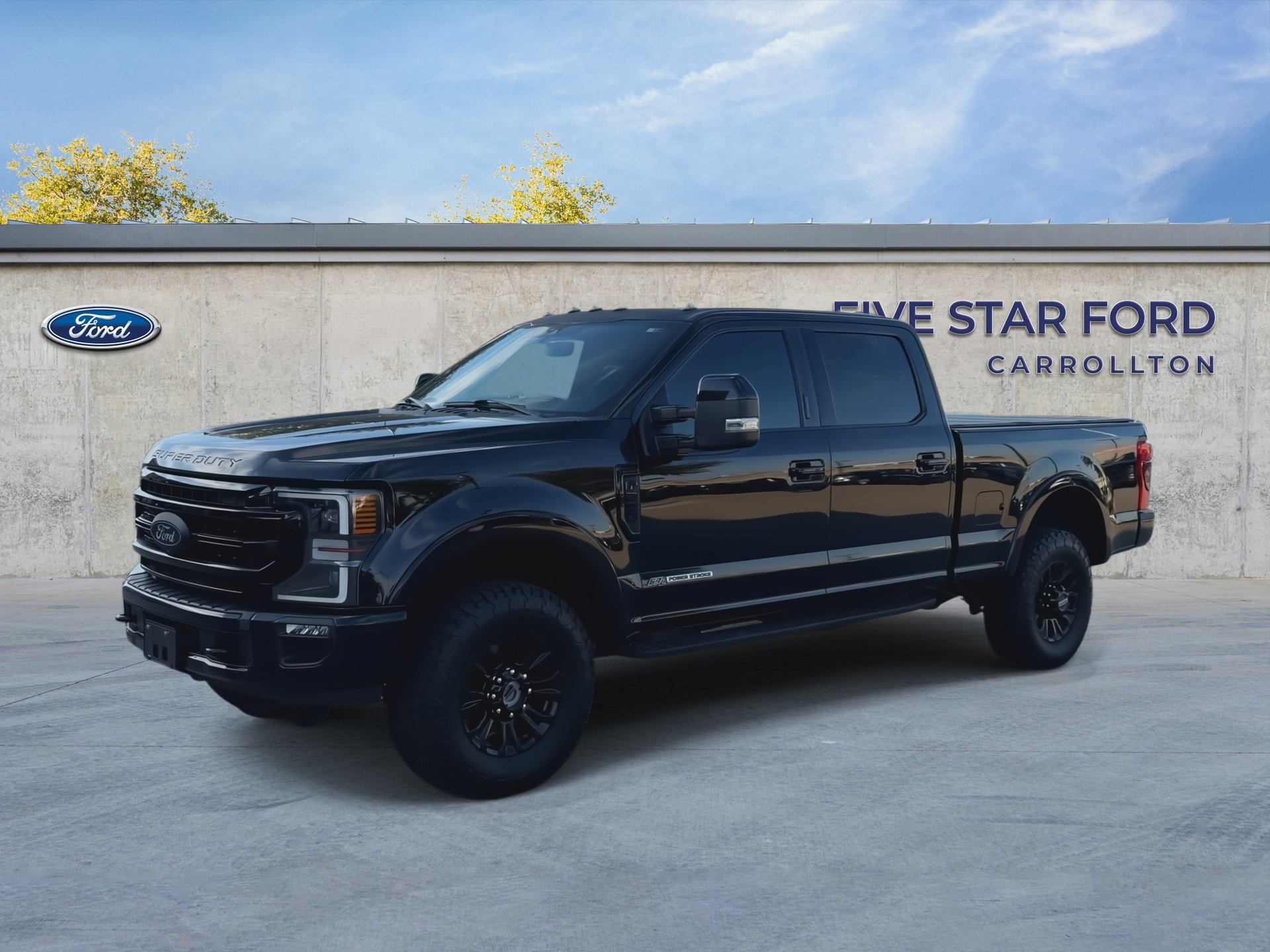 Used 2022 Ford F250 Lariat w/ Tremor Off-Road Package AWD/4WD image 4