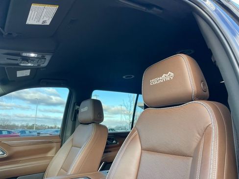 Used 2023 Chevrolet Tahoe High Country image 21