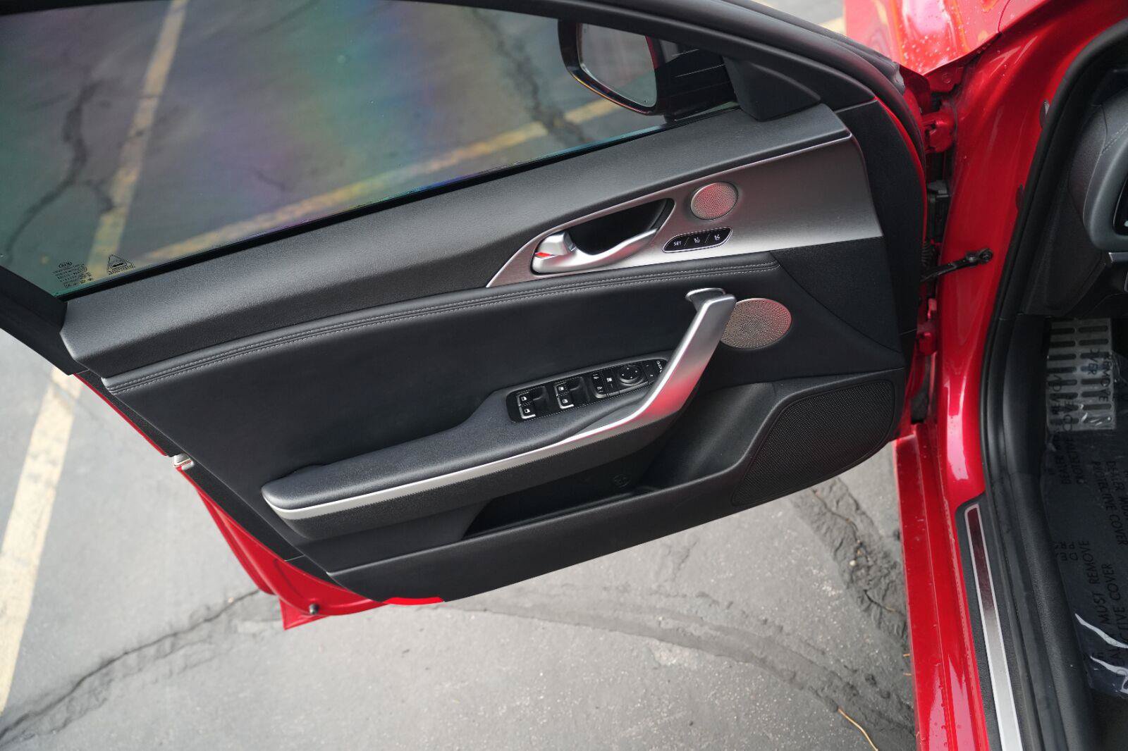 Used 2021 Kia Stinger GT1 AWD/4WD image 16