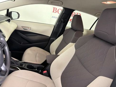Used 2021 Toyota Corolla LE FWD image 11
