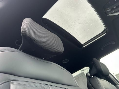 New 2026 Kia EV9 Land image 17