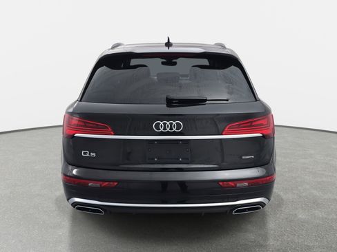 Used 2022 Audi Q5 2.0T Premium w/ Convenience Package image 6