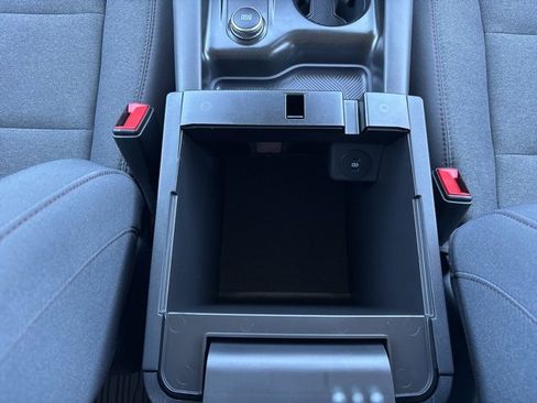 Certified 2025 Ford Explorer Active image 16