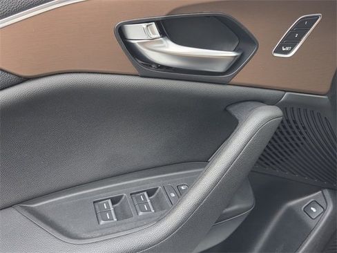 Used 2021 Acura TLX image 27