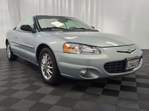 Used 2003 Chrysler Sebring Limited image 21