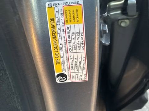 Used 2020 GMC Terrain SLE w/ Driver Convenience Package image 40