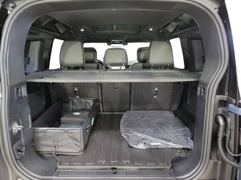 New 2026 Land Rover Defender 110 S AWD/4WD image 28