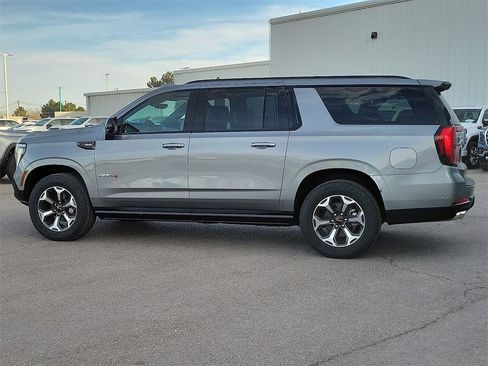 New 2026 GMC Yukon XL AT4 Ultimate w/ LPO, Floor Liner Package image 6