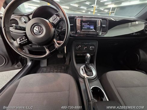 Used 2019 Volkswagen Beetle 2.0T FWD image 15