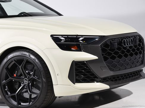Used 2025 Audi RS Q8 performance AWD/4WD image 14