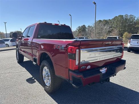 Used 2023 Ford F350 Platinum w/ FX4 Off-Road Package image 7