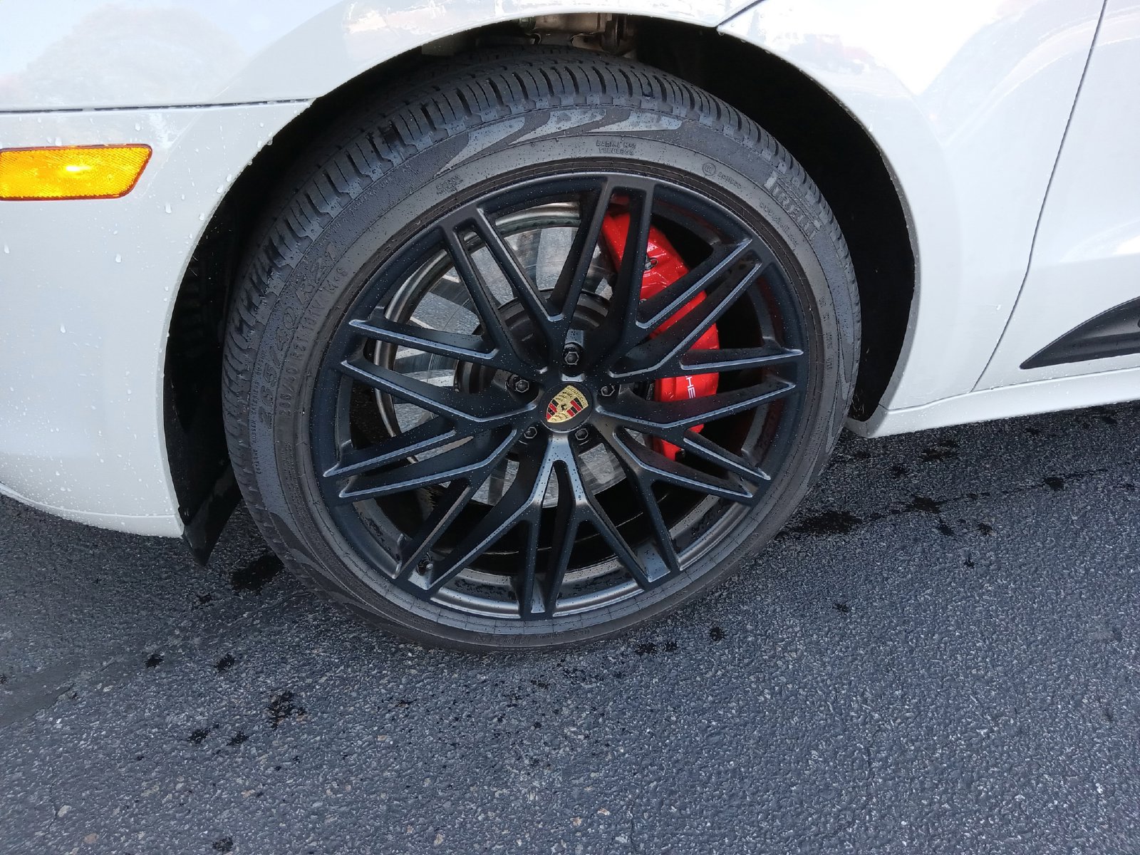 Used 2026 Porsche Macan GTS AWD/4WD image 6