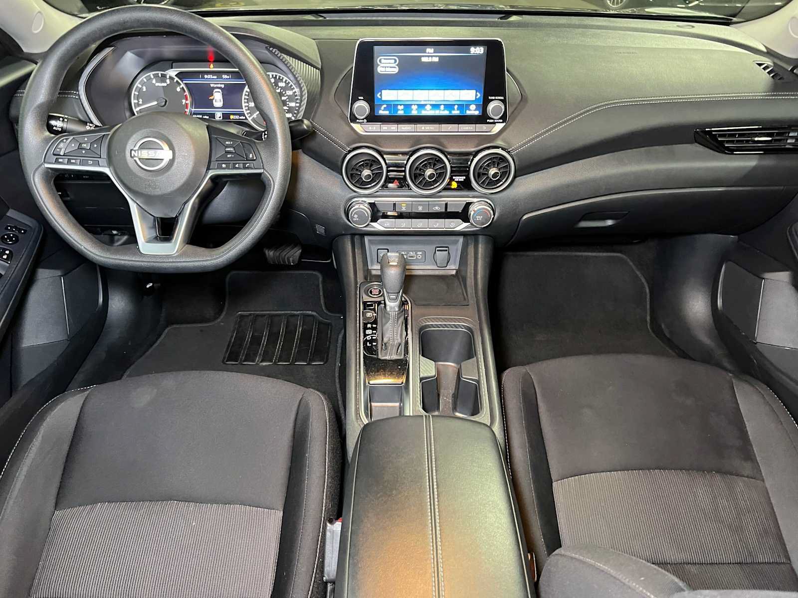 Used 2024 Nissan Sentra SV FWD image 39