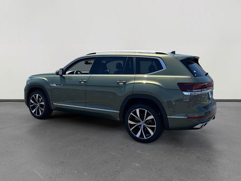 New 2026 Volkswagen Atlas SEL Premium R-Line AWD/4WD image 3