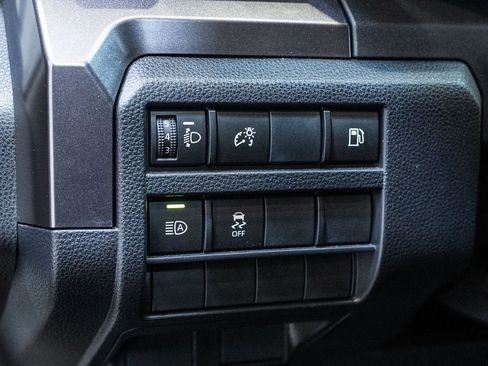 Used 2025 Toyota 4Runner SR5 image 16