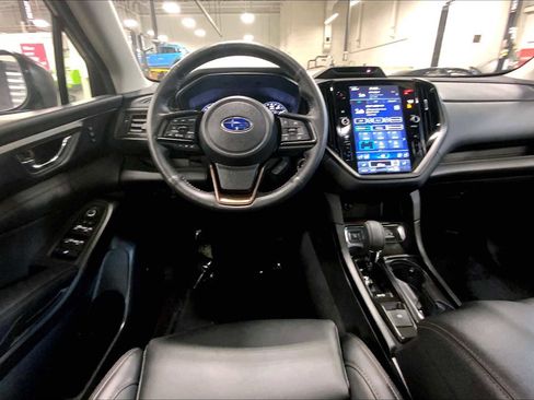 Certified 2025 Subaru Ascent Bronze Edition image 6